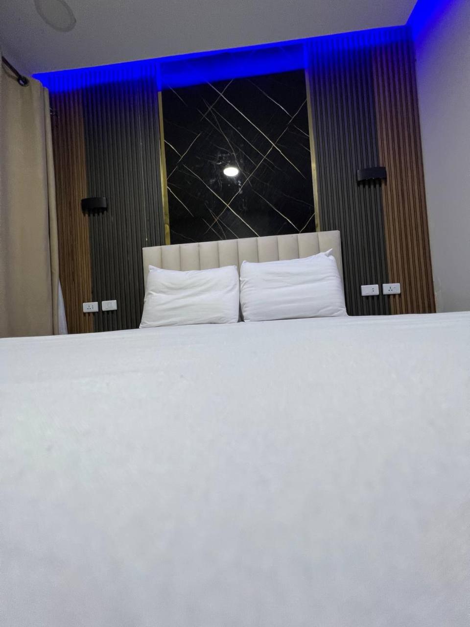 Lucky Hostel Kaherah Bilik gambar